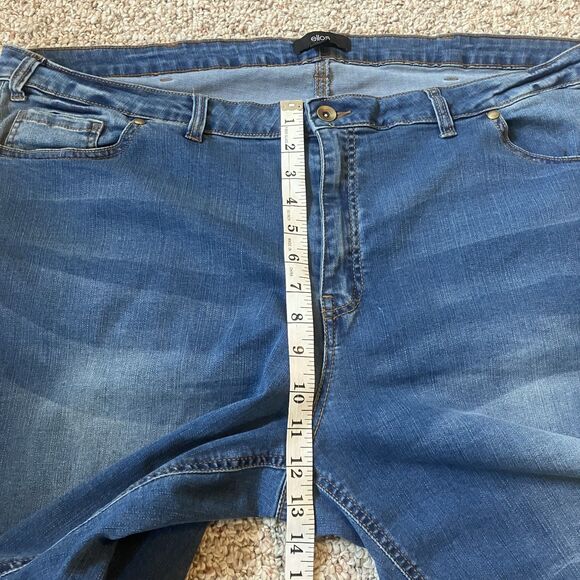 Lot of 2 Denim Shorts Womens Plus Size 24 W Bermuda Casual Stretch 5 Pocket - Picture 14 of 14